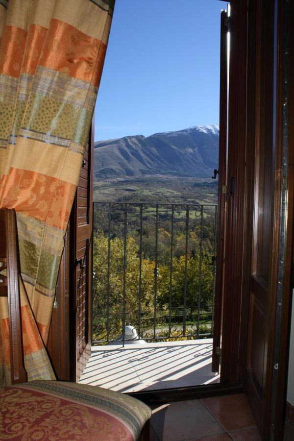 Locanda Del Barone Caramanico Terme Zimmer foto